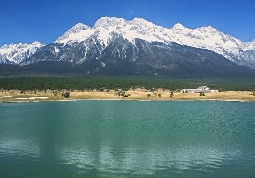 玉龙雪山旅游