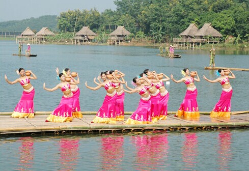 西双版纳边境游｜打洛时代4天3晚游|赠送澜沧江游船快艇